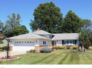 941 Millridge Rd, Highland Heights, OH 44143