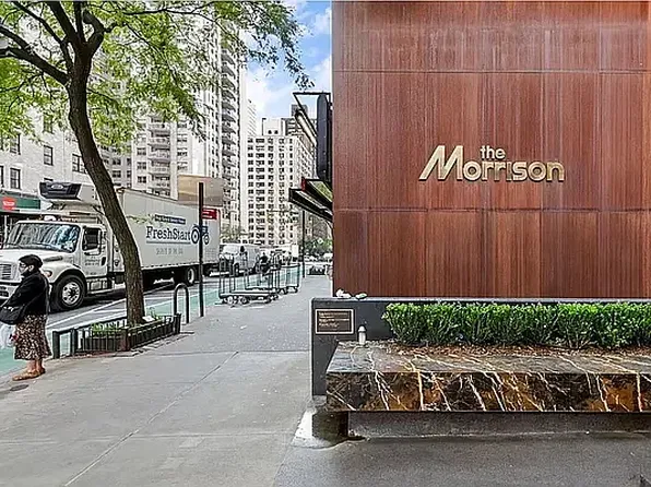 360 East 57th Street image 13 of 15