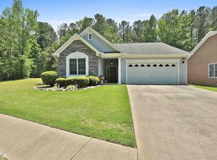 210 Innisbrook Way, Fayetteville, GA
