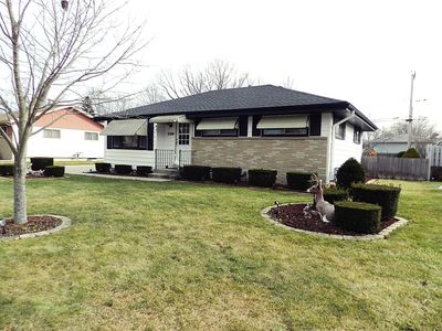 3455 E Oak Creek Dr, Oak Creek, WI, 53154