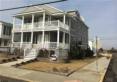 1st image of 4900-02 West Ave APT 2