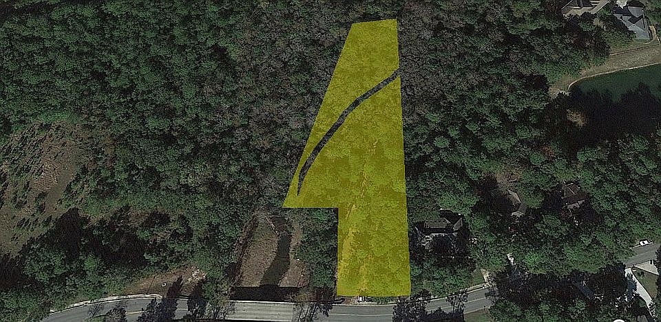 1st image of 203 Rock Creek Pkwy