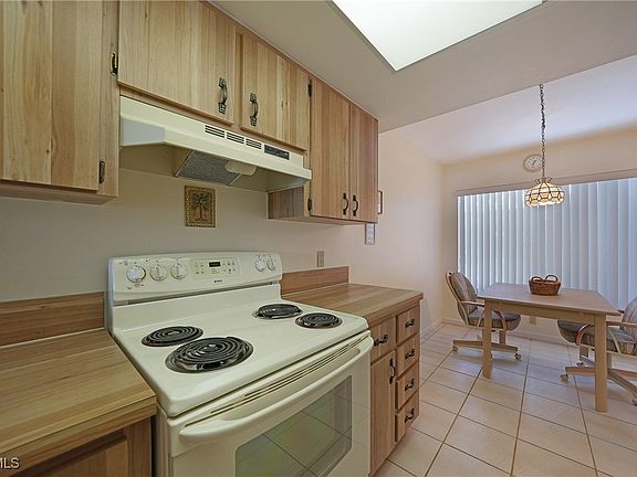 5th image of 1344 Rock Dove Ct APT D102