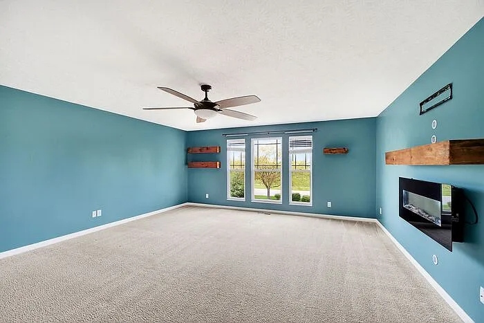 16259 Countryside Blvd — Photo 17
