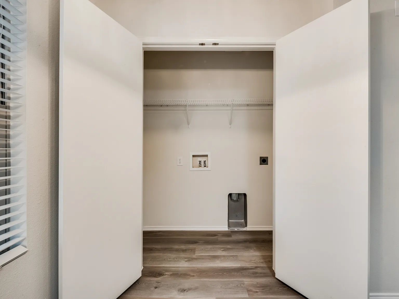 3 bed, 1215 sqft, $1,800 — Photo 4