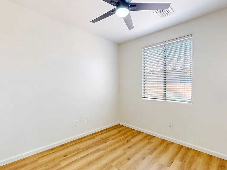 7123 W Festival Way — Photo 27