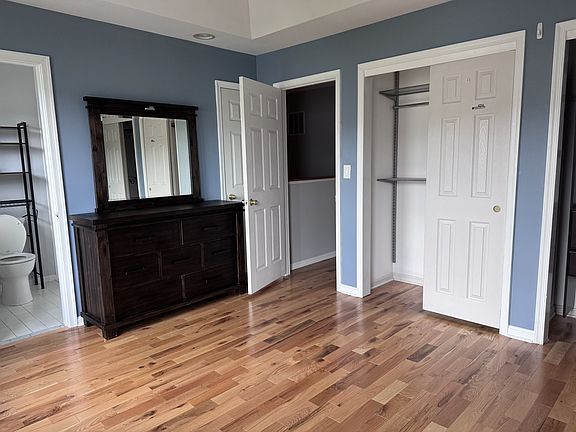 4th image of 5218 Tabard Ct