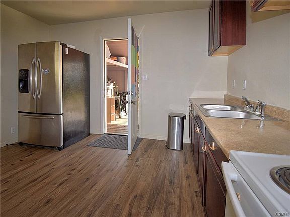 4th image of 3652 Cottonwood St