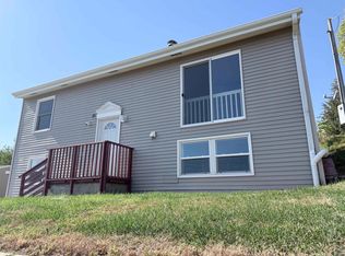 1541 Oakdale Rd, Jackson, NE 68743