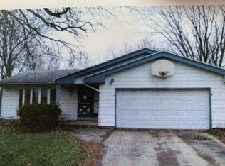 511 W Dean Ct, Fox Pt, WI 53217