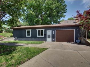 435 S 16th St, Quincy, IL 62301