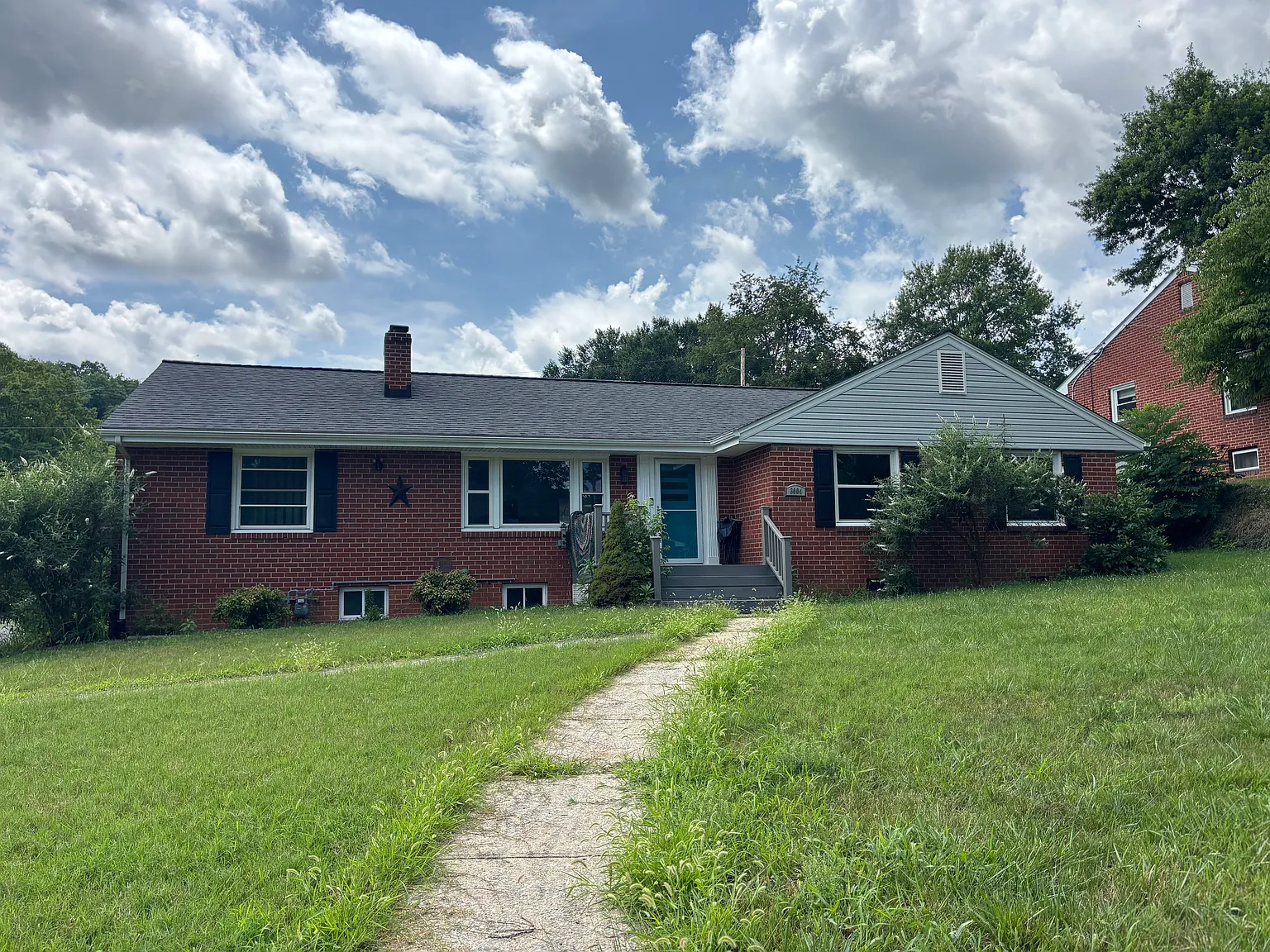 3 bed, 2661 sqft, $2,700 — Photo 1