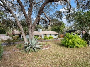 9927 Osceola Dr, Weeki Wachee, FL 34613