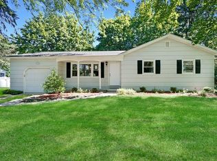 14 Marilyn Dr, East Windsor, NJ 08512