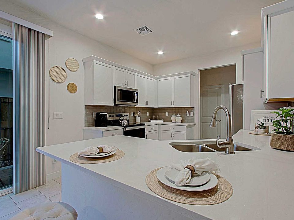 Luxana Apartments 917 W Glendale Ave Phoenix AZ Zillow