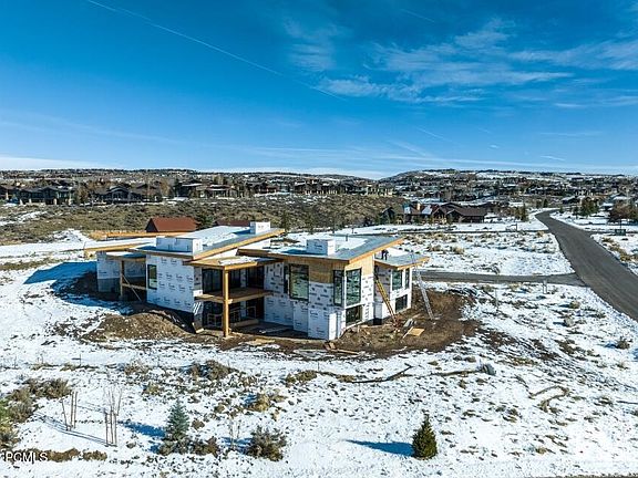 5th image of 2295 Saddlehorn Dr