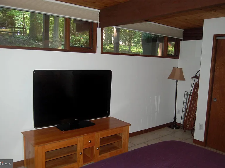 9728 Swift Creek Ct — Photo 60