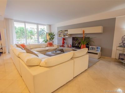 785 Crandon Blvd APT 301, Key Biscayne, FL, 33149