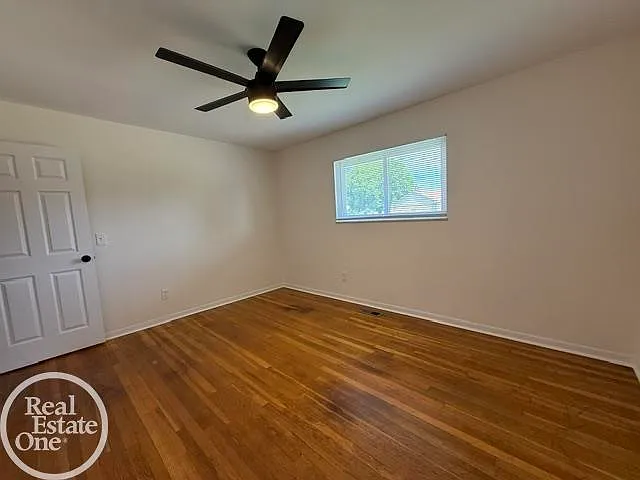 27550 E Schiller Dr — Photo 21
