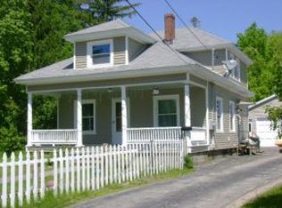 14 Winter St, Farmington, NH 03835