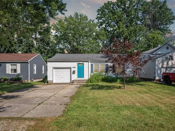 33894 Lawton Ave, Eastlake, OH 44095