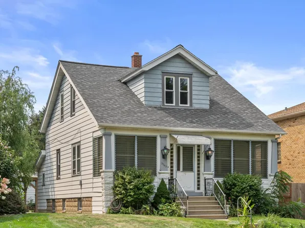 3745 S Whitnall AVENUE, Milwaukee, WI 53207