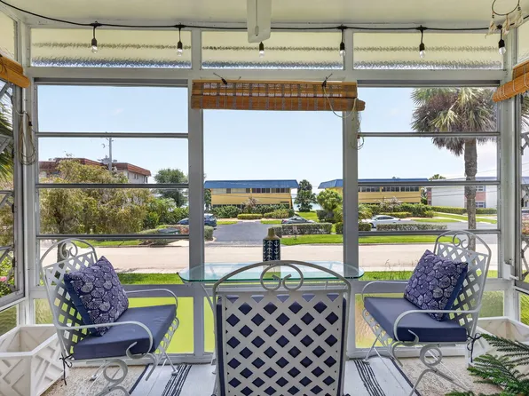 1176 Bayshore Drive #205, Fort Pierce, FL 34949