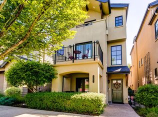 3047 Lord Byron Pl, Eugene, OR 97408