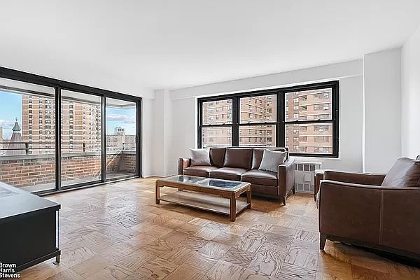 1st image of 417 Grand St APT D903