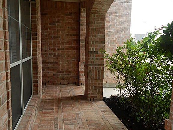 5th image of 26415 Forest Pine Ln