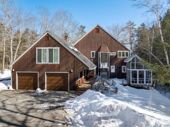 65 Seabury Lane, Yarmouth, ME 04096