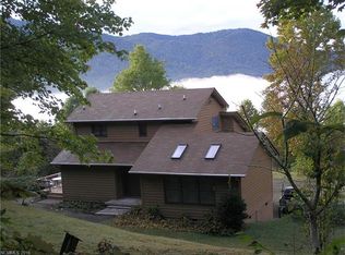 2688 Rosemount Rd, Sylva, NC 28779