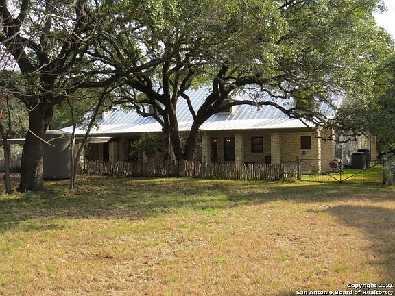 3rd image of 418 Co Rd. 423