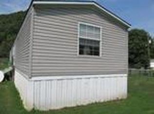 405 Old Bank Rd, Speedwell, VA 24374