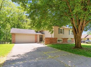 4128 Providence Dr, Saint Charles, MO 63304