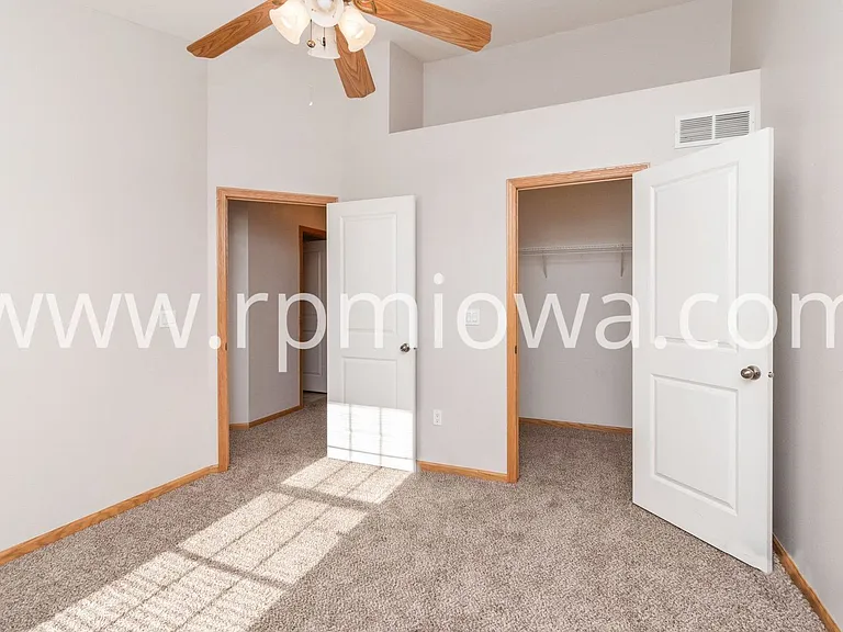 3181 SW Sharmin Ln — Photo 14