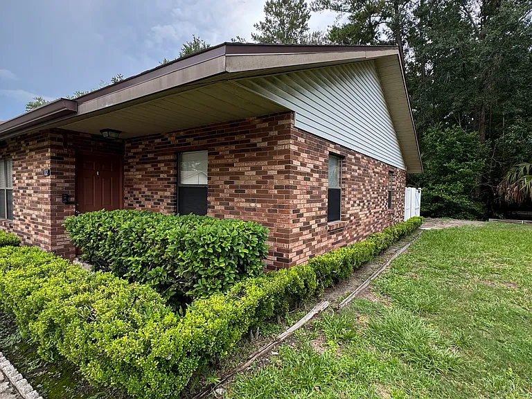 1029 SW Rossborough Ct #102 — Photo 39