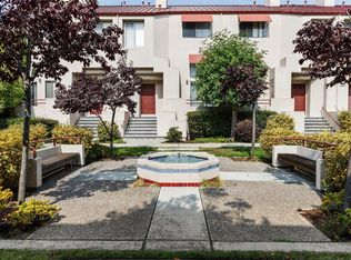 226 Commons Ln, Foster City, CA 94404