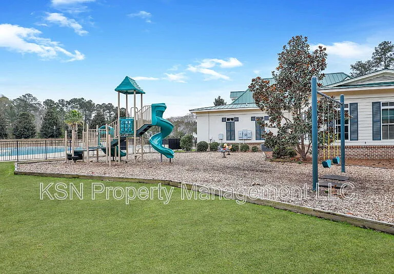 144 Tahoe Dr — Photo 48