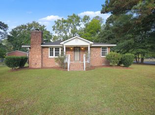 211 Burton Ave, Dunn, NC 28334