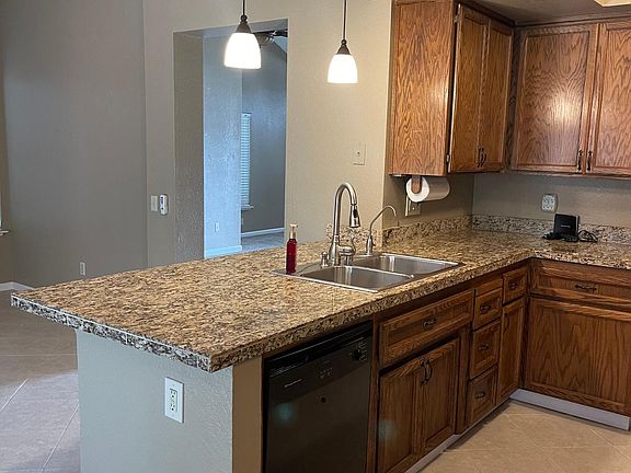 5th image of 1300 Buttercup Ct