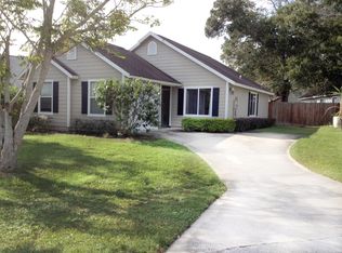 170 Lakeside Cir, Sanford, FL 32773
