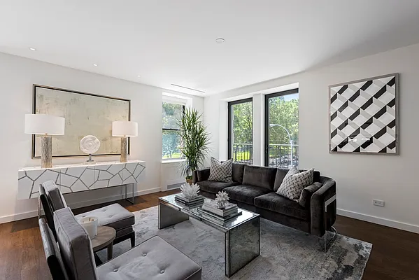 Sold by Nest Seekers International | media 2