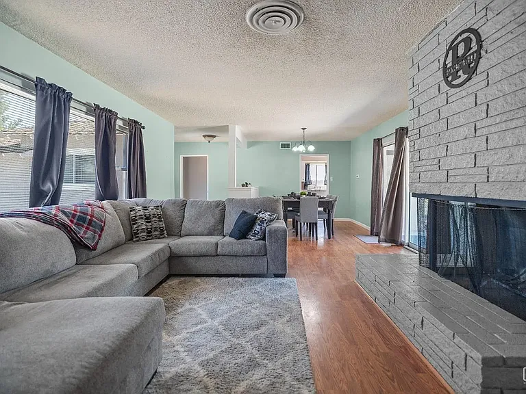 3108 Saratoga St — Photo 24