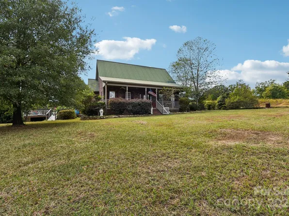 1847 Bertha Knight Rd, Lancaster, SC 29720