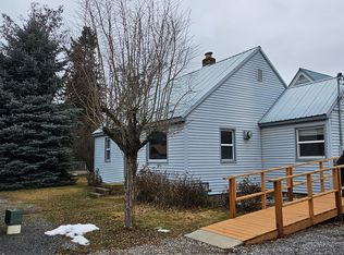 504 W Robert Ave, Chewelah, WA 99109