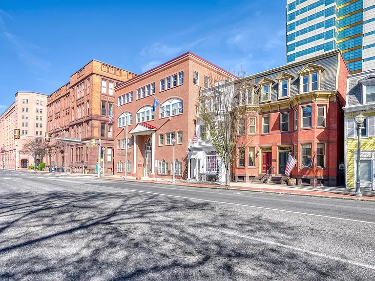 411-411 1/2 Walnut St — Photo 21