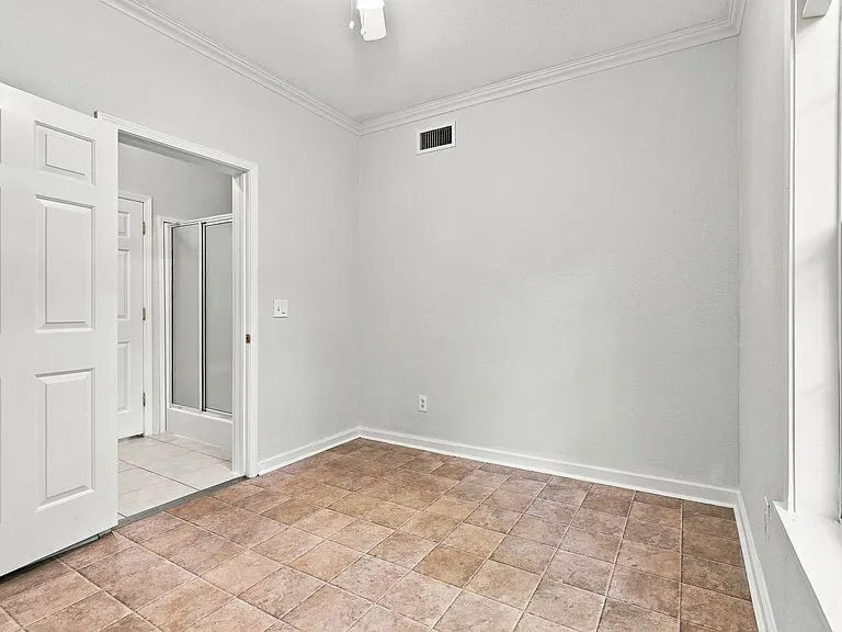 114 Cedar St — Photo 50