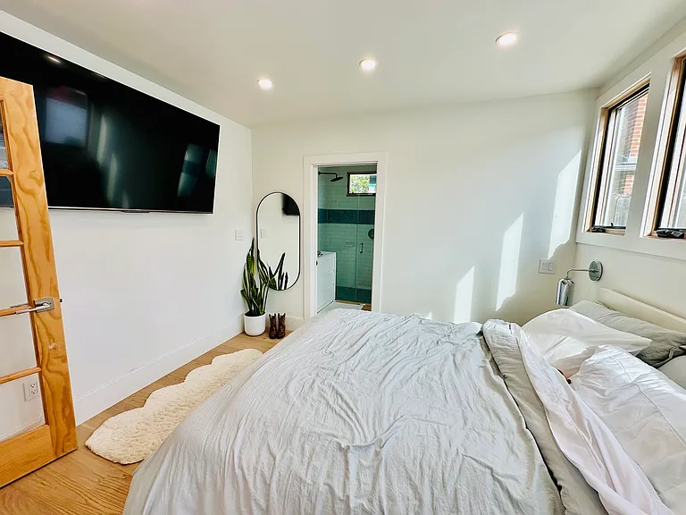 406 Washington Ave — Photo 9