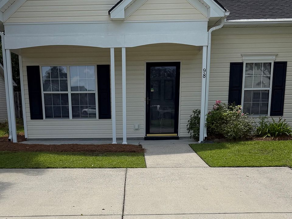 1st image of 98 Stewart Pl